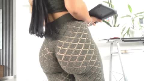 GRECIADOMM555 online show from September 24, 2025, 2:53 pm