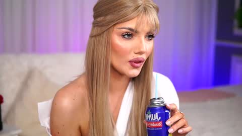 Grace online show from January 3, 2025, 8:11 pm