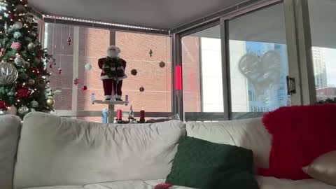 Gracie Mae online show from December 21, 2024, 8:10 pm