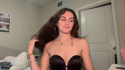 Gracie Smith online show from December 11, 2024, 7:09 am