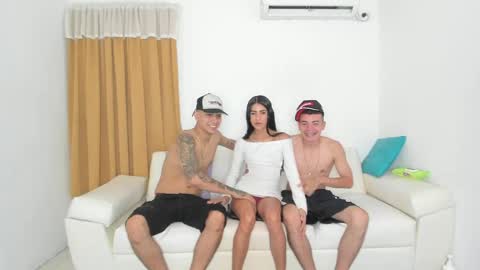 grana_flow22 online show from April 21, 2026, 3:13 am