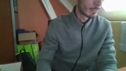 grandbi online show from February 7, 2025, 1:32 pm