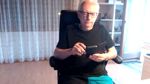 grandpach online show from August 5, 2026, 6:05 am