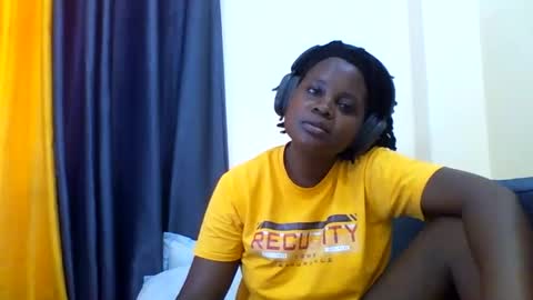 grannylover_ online show from October 4, 2025, 7:17 am