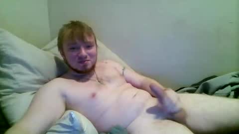 gravewalker22 online show from February 5, 2026, 3:44 am