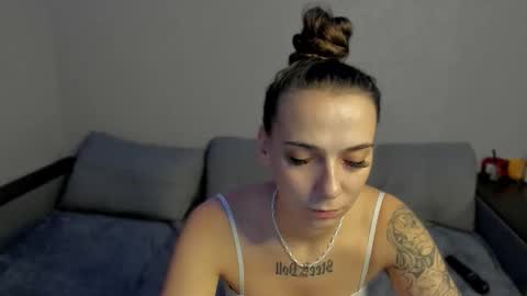 Anna online show from February 22, 2026, 2:26 pm