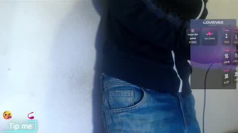 Gray online show from December 22, 2025, 6:43 am