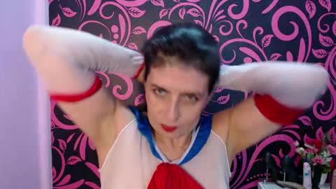 Isabella online show from November 22, 2025, 11:59 pm