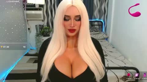 PAULATHEONE online show from April 20, 2026, 8:21 pm