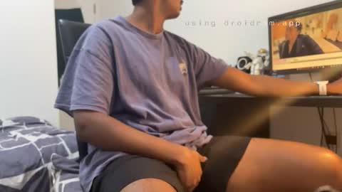 grecias1 online show from December 18, 2025, 4:57 pm