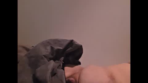 greekprince77 online show from November 18, 2025, 1:59 pm