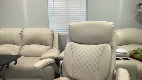 GreenKnight online show from November 14, 2025, 10:40 pm