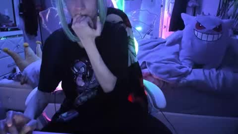 GreenEyedLovexo online show from September 28, 2025, 2:22 pm