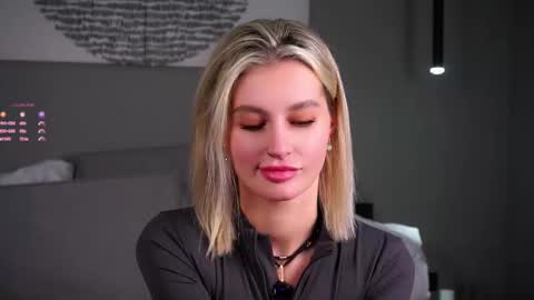 Kelly online show from January 17, 2026, 12:10 pm