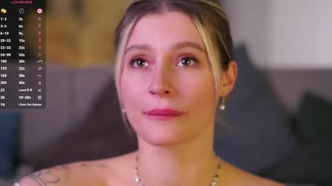 Kelly online show from April 15, 2026, 2:24 pm