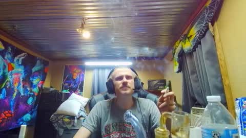 Greenlungs8195 online show from March 2, 2026, 2:36 am