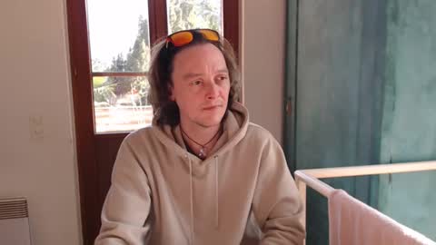 Greenmoon online show from March 6, 2025, 10:09 am