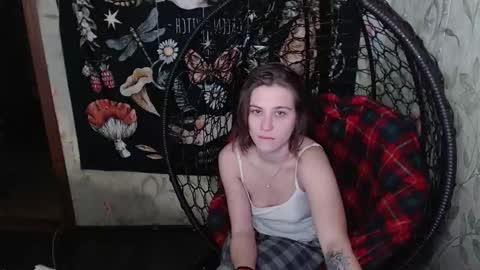 Lina online show from February 3, 2026, 12:10 pm