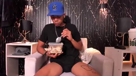 GregorySforza online show from September 19, 2025, 12:50 pm