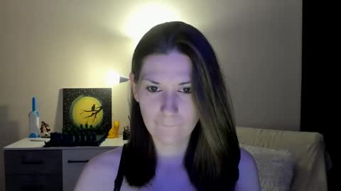 Greta online show from September 10, 2025, 10:32 pm