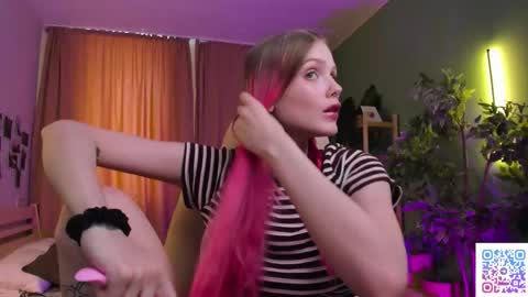 gretchen_mol online show from March 14, 2026, 7:36 am