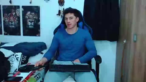 griego01 online show from February 23, 2025, 1:46 am