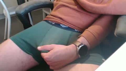 Griesie online show from April 20, 2026, 10:22 pm