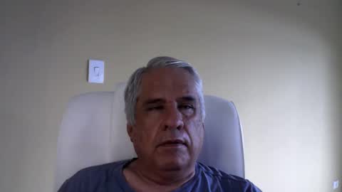 grisa01 online show from February 19, 2025, 6:54 pm