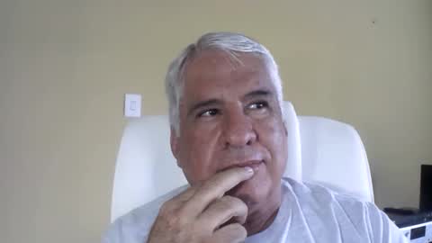 grisa01 online show from February 22, 2026, 1:42 pm