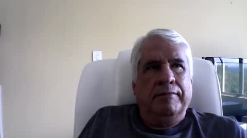 grisa01 online show from April 1, 2026, 1:41 pm