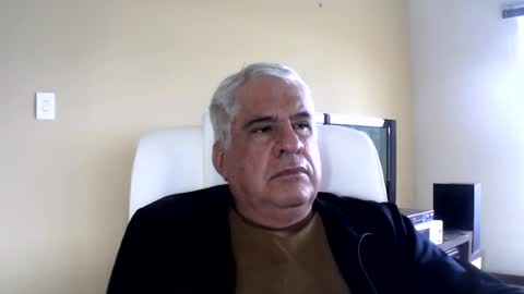 Snapshot of grisa01 chatting on June 14, 2026, 1:46 pm grisa01 online show from June 14, 2026, 1:46 pm