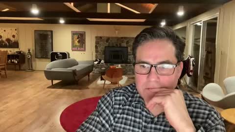 groovycouvie online show from January 31, 2025, 4:14 am