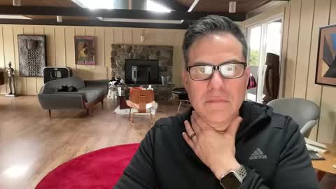 groovycouvie online show from February 8, 2025, 9:04 pm