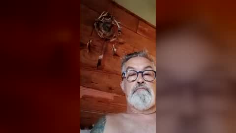 Snapshot of grybear60 chatting on July 20, 2026, 4:49 am Grybear online show from July 20, 2026, 4:49 am