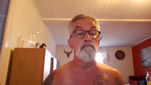 Snapshot of grybear60 chatting on July 21, 2026, 4:48 am Grybear online show from July 21, 2026, 4:48 am