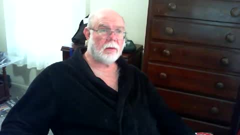 Gary online show from April 19, 2026, 10:45 pm