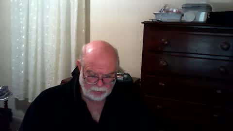 Gary online show from May 2, 2026, 1:43 am
