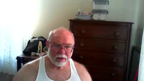 Gary online show from May 29, 2026, 1:42 pm