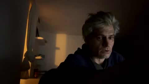 Snapshot of guardiannif_ chatting on February 2, 2025, 6:04 am guardiannif_ online show from February 2, 2025, 6:04 am