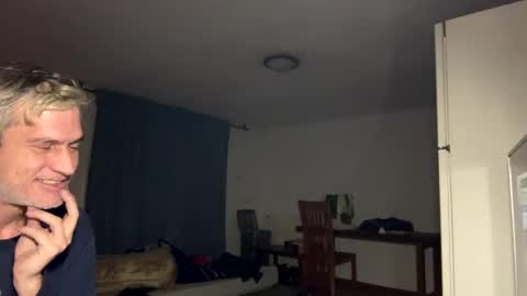 Snapshot of guardiannif_ chatting on February 9, 2025, 8:13 pm guardiannif_ online show from February 9, 2025, 8:13 pm