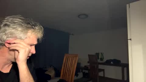 Snapshot of guardiannif_ chatting on February 9, 2025, 11:15 pm guardiannif_ online show from February 9, 2025, 11:15 pm