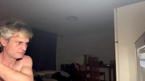 Snapshot of guardiannif_ chatting on February 14, 2025, 4:58 am guardiannif_ online show from February 14, 2025, 4:58 am