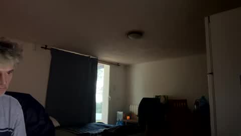 Snapshot of guardiannif_ chatting on February 23, 2025, 7:00 am guardiannif_ online show from February 23, 2025, 7:00 am