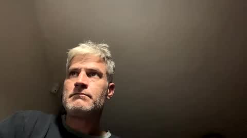 Snapshot of guardiannif_ chatting on February 28, 2025, 8:28 pm guardiannif_ online show from February 28, 2025, 8:28 pm