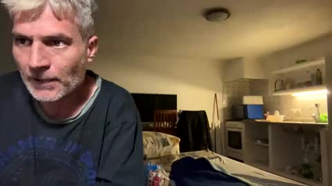 Snapshot of guardiannif_ chatting on March 1, 2025, 9:37 pm guardiannif_ online show from March 1, 2025, 9:37 pm