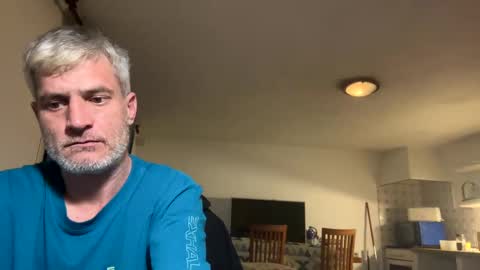 Snapshot of guardiannif_ chatting on March 7, 2025, 7:16 pm guardiannif_ online show from March 7, 2025, 7:16 pm