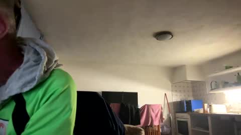 Snapshot of guardiannif_ chatting on March 10, 2025, 9:51 pm guardiannif_ online show from March 10, 2025, 9:51 pm