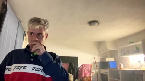 Snapshot of guardiannif_ chatting on March 11, 2025, 11:59 pm guardiannif_ online show from March 11, 2025, 11:59 pm