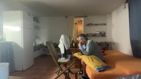 Snapshot of guardiannif_ chatting on February 9, 2026, 10:14 pm guardiannif_ online show from February 9, 2026, 10:14 pm