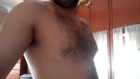 Snapshot of guay93 chatting on May 28, 2026, 3:09 pm guay93 online show from May 28, 2026, 3:09 pm